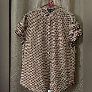 Ann Taylor lovely blouse, size XL, cool sleeves